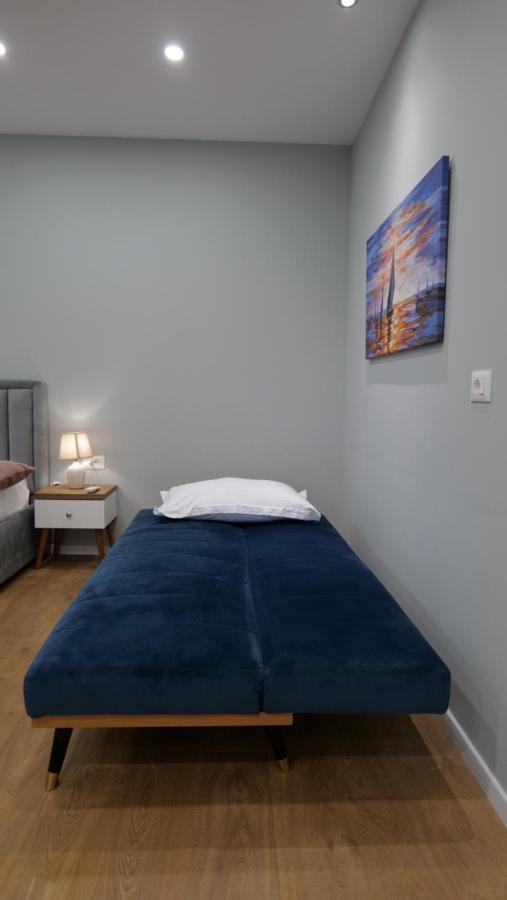 Kristi Apartments 02 地拉那 外观 照片