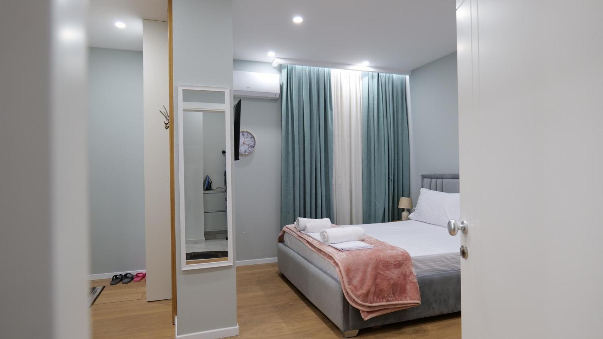 Kristi Apartments 02 地拉那 外观 照片